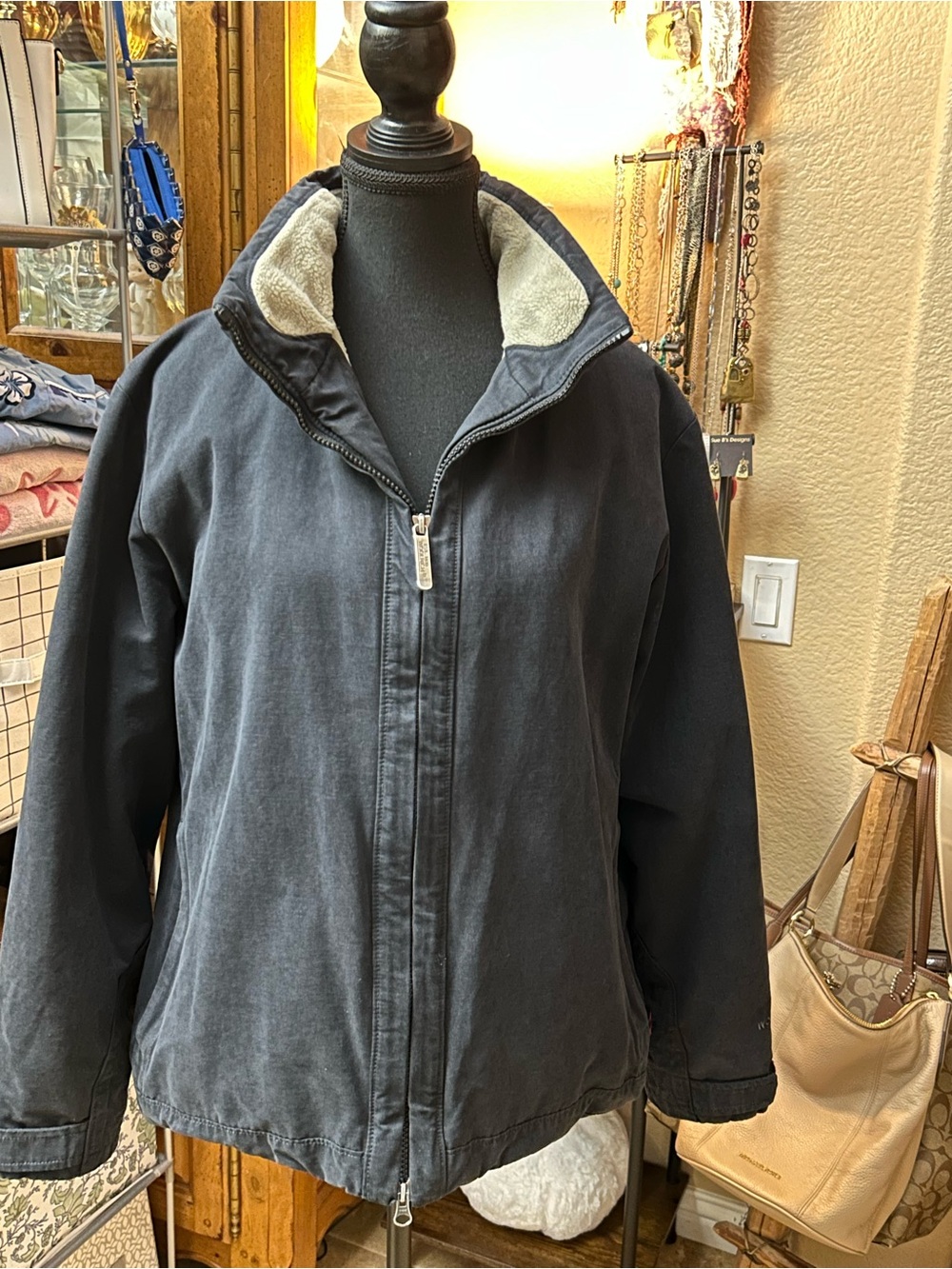 Woolrich charcoal grey Jacket with Cream Sherpa Lining